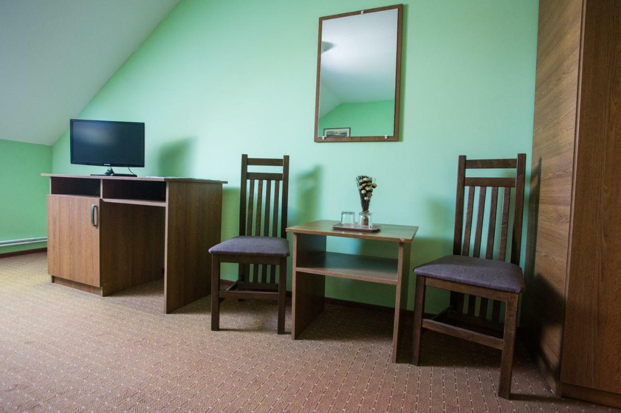 Camere De Inchiriat Hatuica מראה חיצוני תמונה